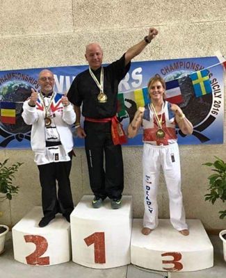 Chris Edghill - Instructors